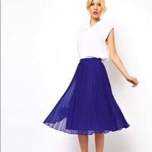 Blue midi pleated skirt